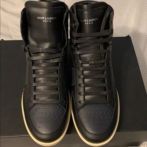 Saint Laurent Classic Men shoe